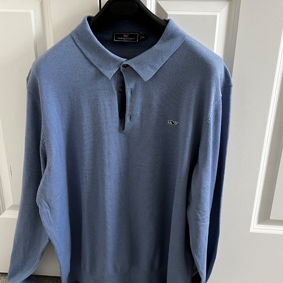 Vineyard Vine sweaters- 3 - Picture 3 of 4